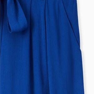 Torrid sapphire blue crinkled gauze self tie culotte pant, size 1
